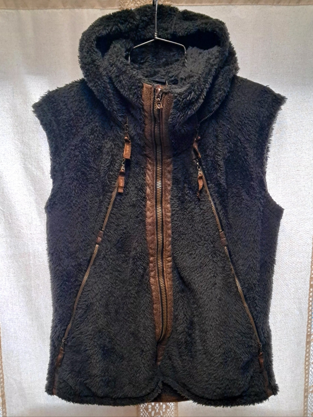 KUHL Flight Vest Size L
